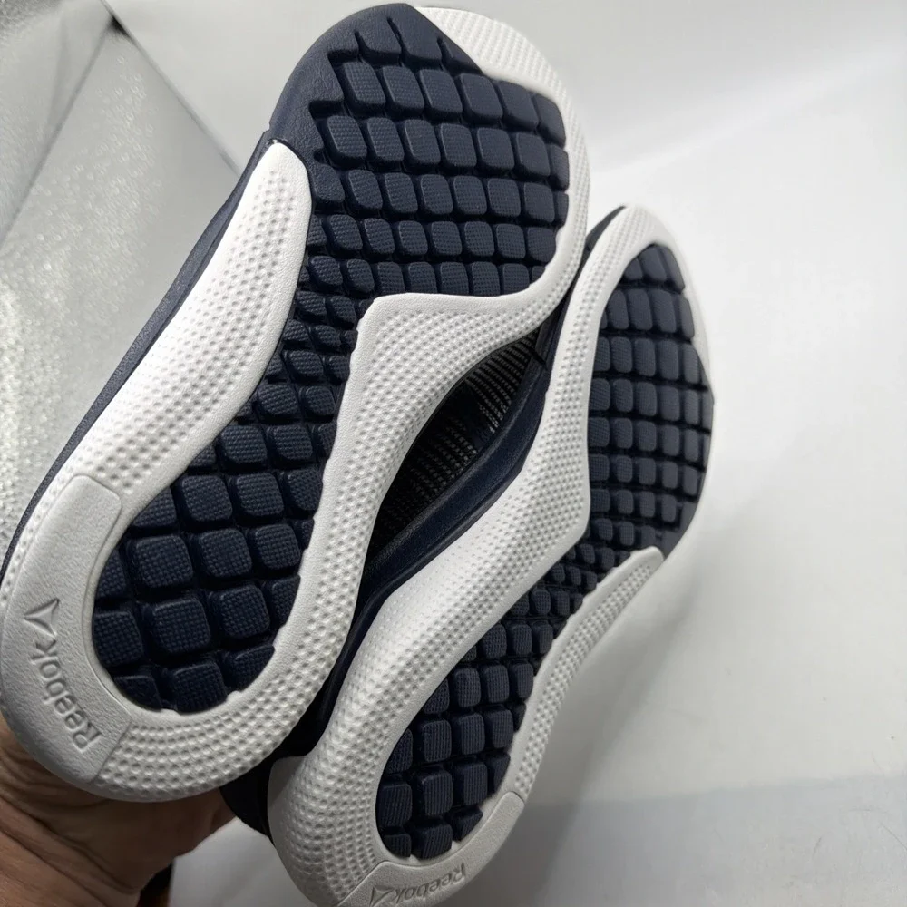 Reebok Women Shoe Fast Flexweave Size 5.5‎ Athletic Sneaker. CN2536. New